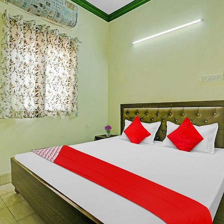 Hotel O B N Palace Rāipur Екстериор снимка