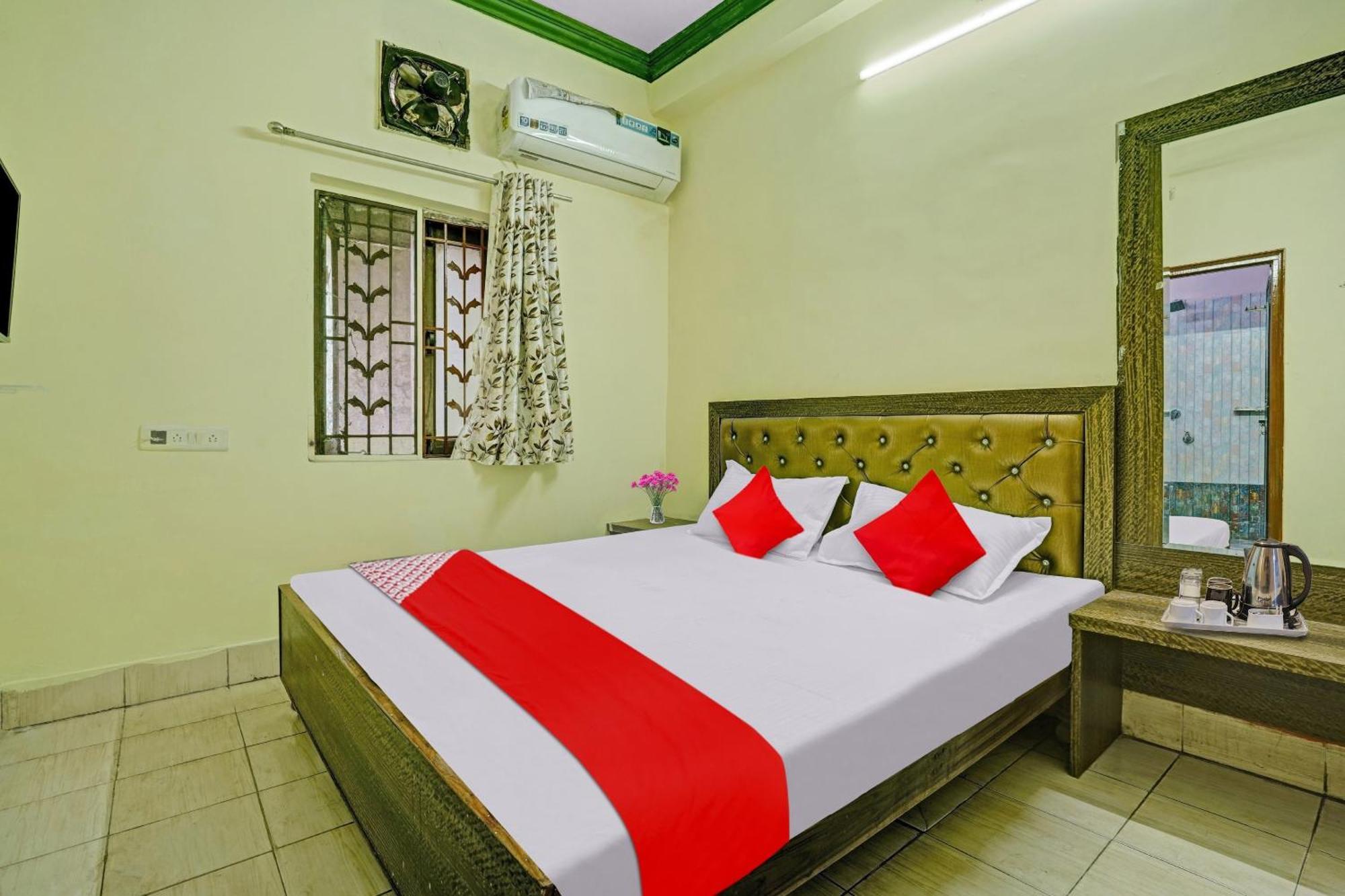 Hotel O B N Palace Rāipur Екстериор снимка