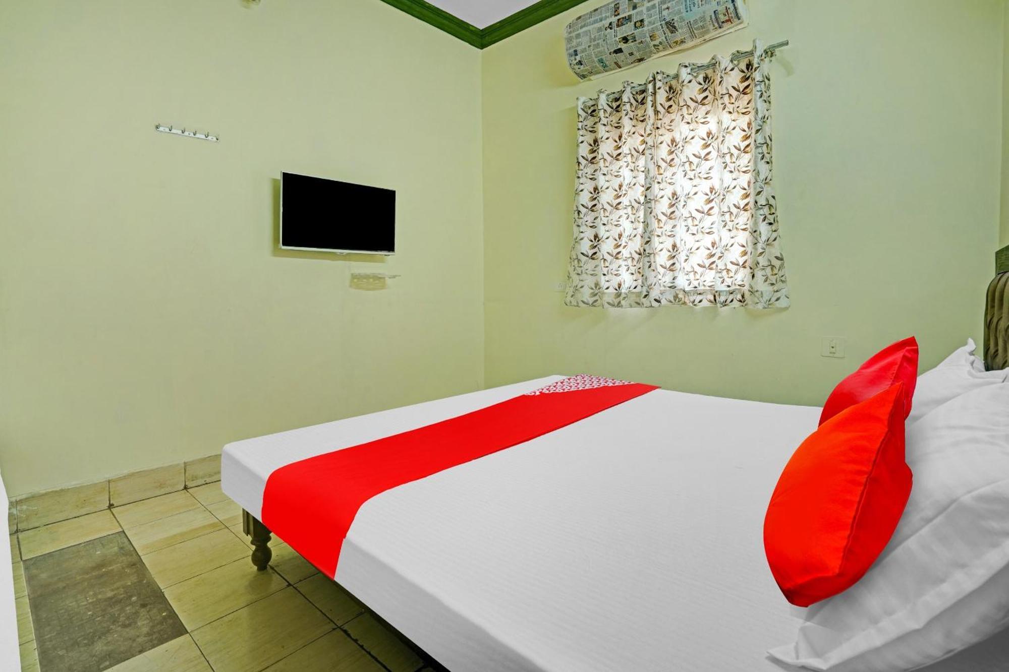 Hotel O B N Palace Rāipur Екстериор снимка
